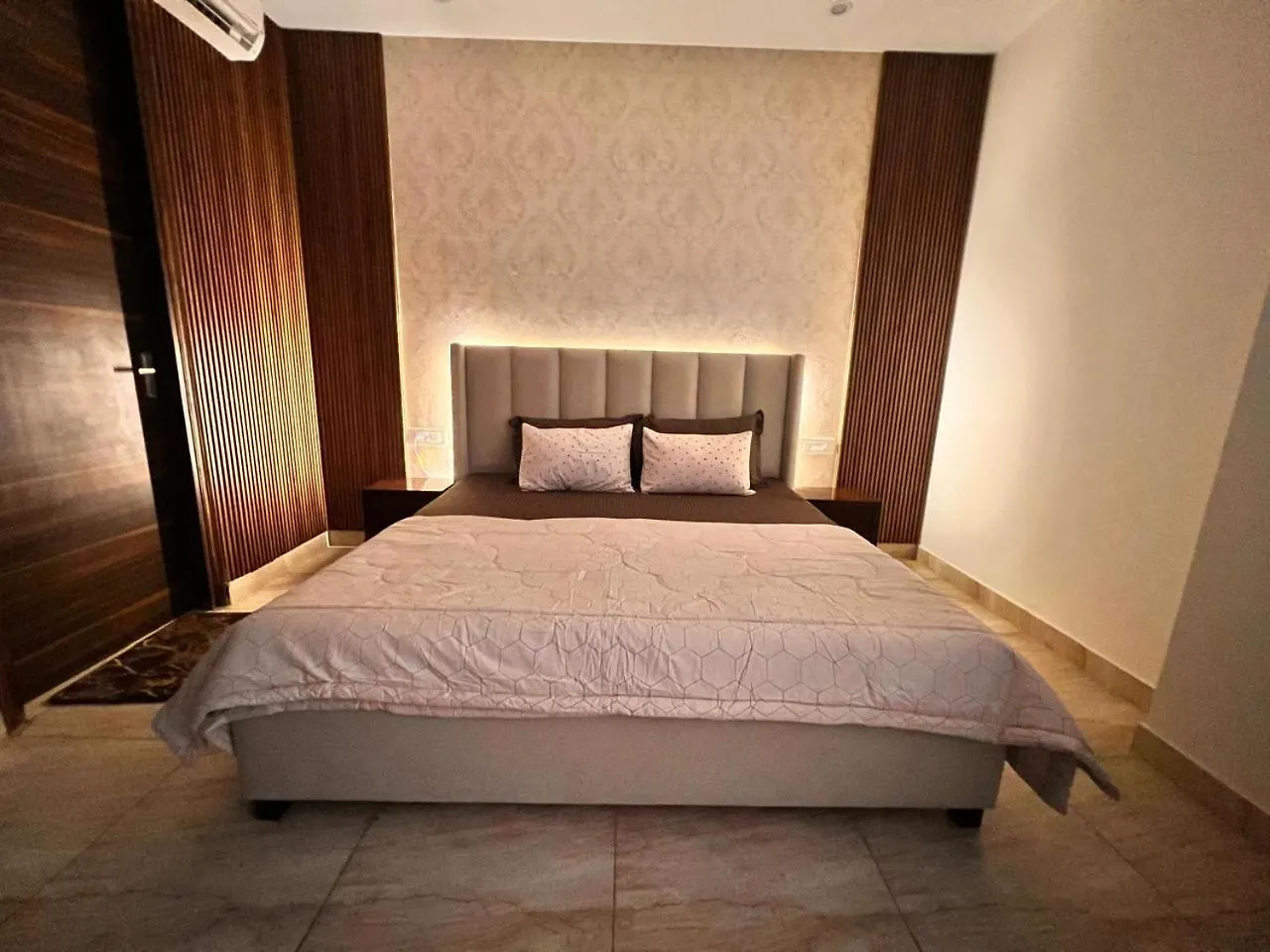 Green Cove Zirakpur 0*,  India