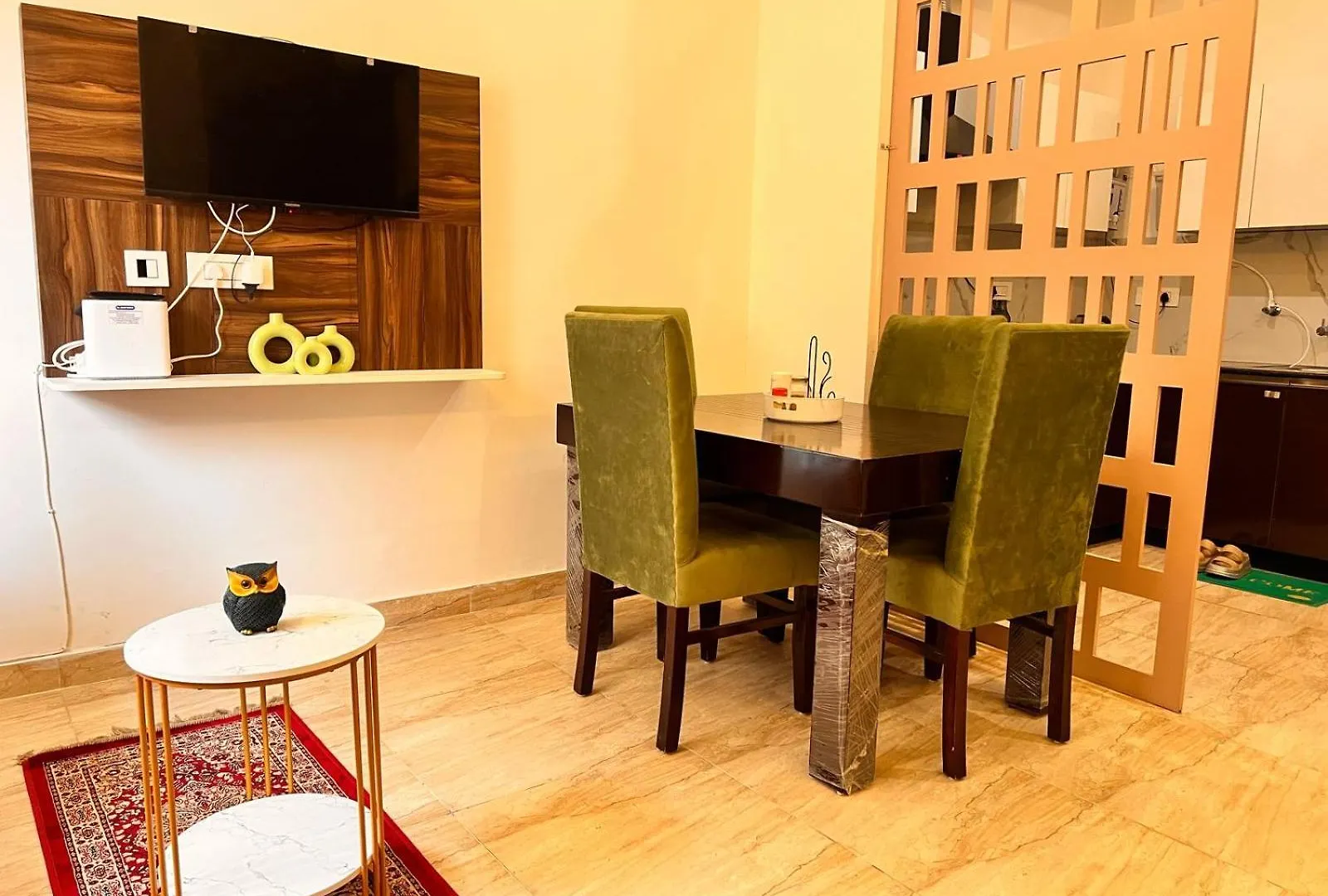 Green Cove Zirakpur Apartment