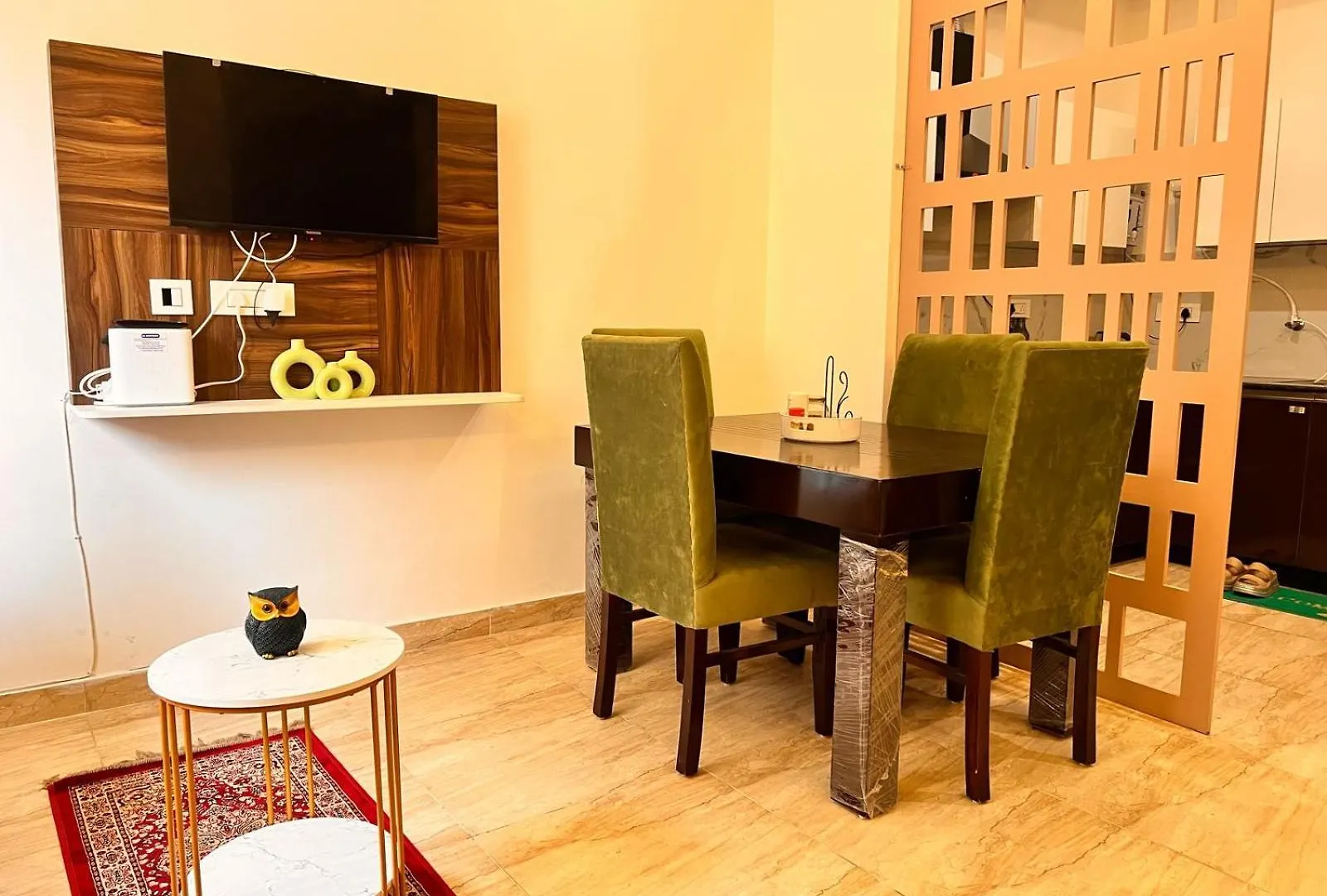Green Cove Zirakpur Apartment